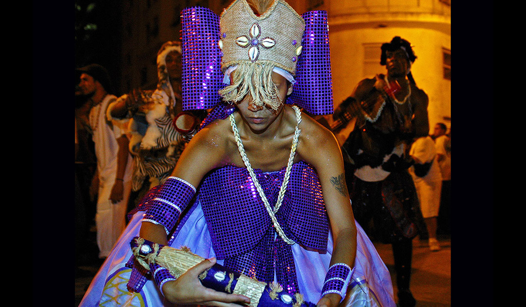 ilu-oba-de-min-photo-robson-regato-sao-paulo-cultura-mulheres-tambores-tradicao-cultural-candomble-xango-orixas-carnaval-de-rua-inclusao-social-musica-percussao-drums-percussions-06