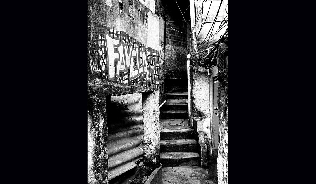 morro-dona-marta-photo-robson-regato-revista-a-rede-momento-editorial-reportagem-favela-santa-marta-internet-orla-digital-rio-de-janeiro-inclusao-social-cristo-redentor-8