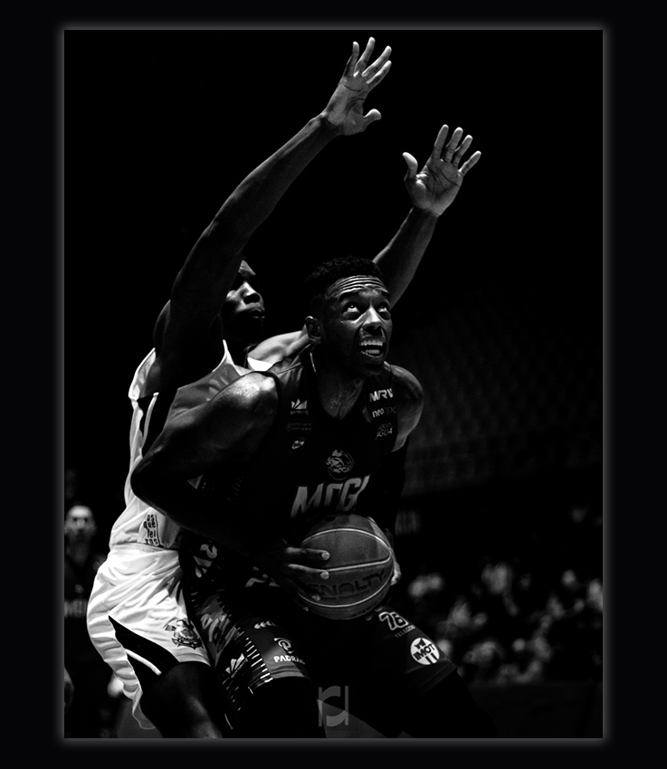 Basketball - camp. Paulista 2019 - PO SF - J2 - Corinthians 84x72 Mogi (Pq. Sao Jorge, Sao Pulo, SP) - photo Robson Regato