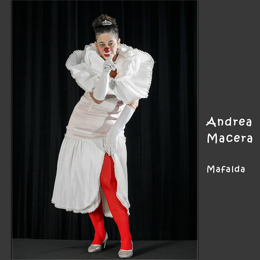 Andrea-Macera-Mafalda-expo-A-Mulher-do-Circo-by-robson-regato