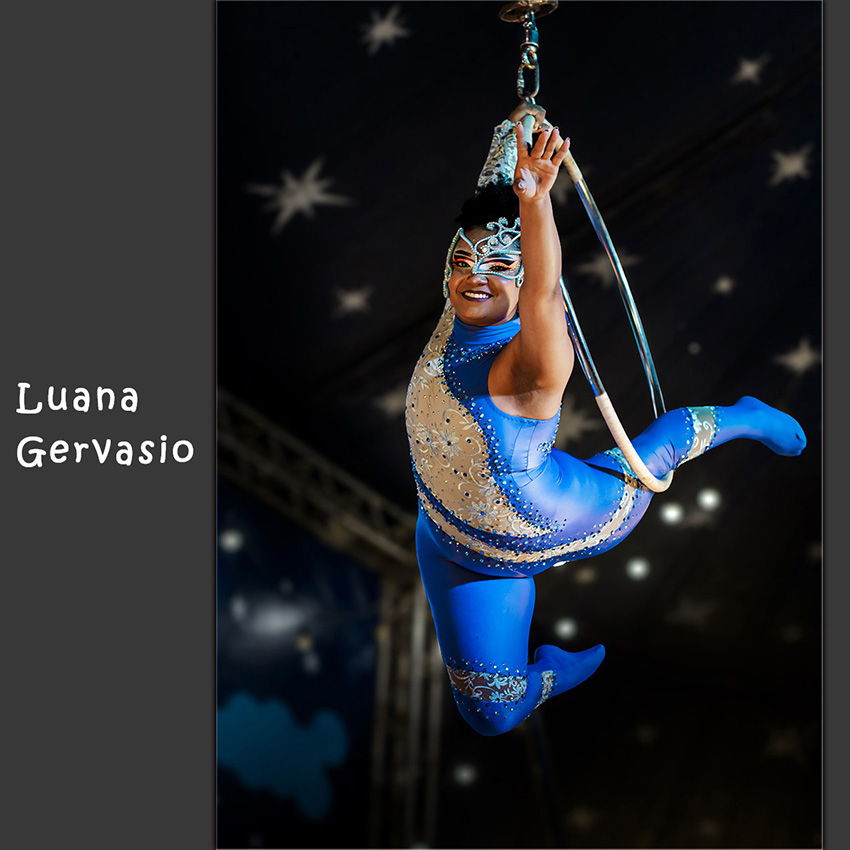 Luana-Gervasio-expo-A-Mulher-do-Circo-by-robson-regato